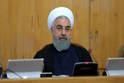 رئیس‌جمهور در جلسه هیات دولت: تصمیم‌گیری درمورد تعطیلی با ستاد ملی مبارزه با کرونا است/تصمیمی برای قرنطینه محل یا شهری نداریم