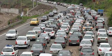 آخرین وضعیت جوی و ترافیکی جاده‌های کشور در ۴ فروردین ماه