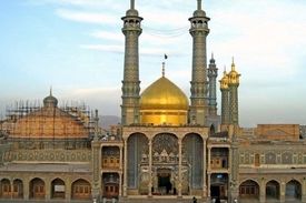 استاندار قم: تعطیلی حرم حضرت معصومه(س) و مسجد جمکران تا پایان فروردین ادامه دارد