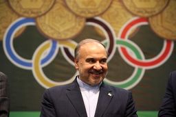 سلطانی‌فر: استقلال و پرسپولیس را مرداد واگذار می‌کنیم