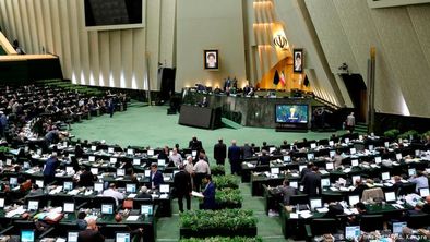 نمایندگان مجلس بعد از پایان کار خود چه می‌کنند؟ آیا همه نمایندگان بعد از پایان دوره پست‌های جدید می‌گیرند و از نظر مالی وضعیت خوبی دارند؟