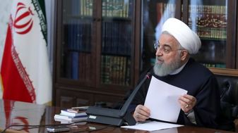 دستور روحانی به وزیر کشور برای تشدید مراقبت ها در استانهای دارای رشد ابتلا به کرونا
