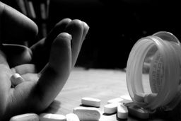 خودکشی دختر ۱۳ساله برای فرار از ازدواج اجباری