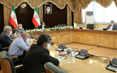 تولید کاغذ در داخل کشور از اولویتهای دولت است