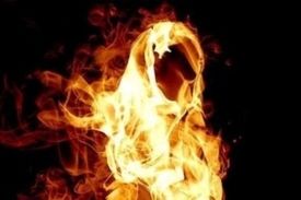 خودکشی وحشتناک زن اهوازی / او خانه اش را به آتش کشید