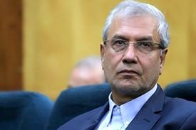 کنایه معنادار ربیعی به مواضع اخیر محمود احمدی نژاد /فضای مجازی، آب باریکه دلخوشی و شغل مردم است، چه اصراری به محدود کردن آن است؟