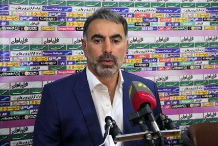 فکری: فضا طوری است که نمی‌توانم به گل محمدی بابت قهرمانی تبریک بگویم