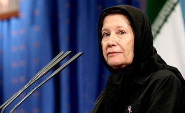 مینو محرز: مریضی برای اینکه کرونا نگیرد وایتکس رقیق شده با لیمو خورده و عنبرنسارا دود کرده بود