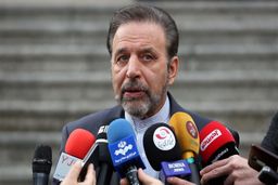 واعظی:‌ کنکور برگزار می‌شود
