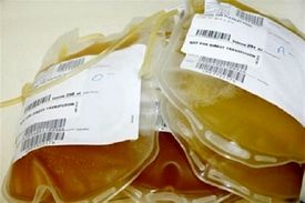 کاهش ۳۰ درصدی اهدای خون در تهران/ بهبودیافتگان کرونا، پلاسما نذر کنند