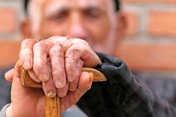 دلیل آسیب پذیر بودن سالمندان در برابر کرونا کشف شد