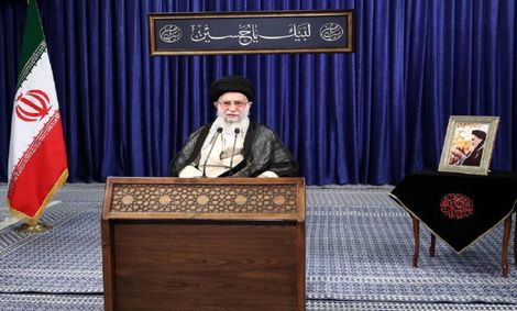 دست تحریف با انگیزه به دنبال شبهه‌افکنی در زمینه دفاع مقدس است