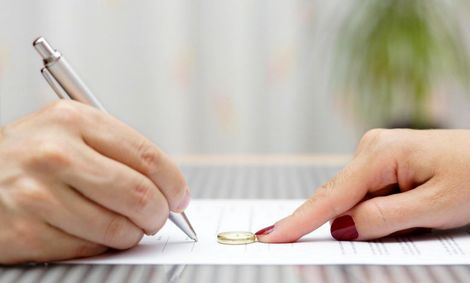 کدام استان‌ها بالاترین و پایین‌ترین میانگین سن طلاق را دارند؟