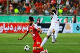 پرسپولیس – ذوب آهن برگزار می‌شود