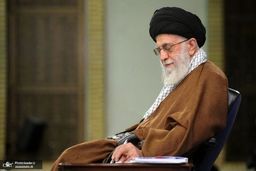 دوگانه رسمی و غیررسمی از آقا / مشکل این است رسمی و غیررسمی آیت‌الله خامنه‌ای را از هم جدا کرده‌ایم