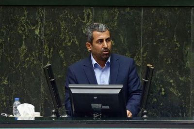 بودجه ۱۴۰۰ حدود ۳۲۰ هزار میلیارد تومان کسری دارد