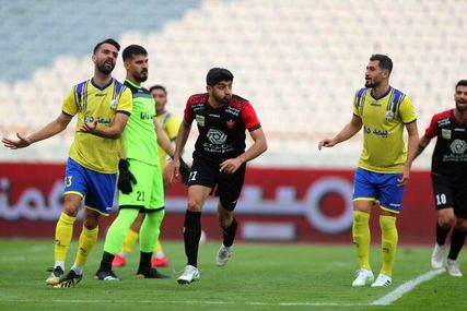 پرسپولیس ۲ &#8211; نفت مسجدسلیمان یک/ قرمزها با برد به تعطیلات نوروز رفتند