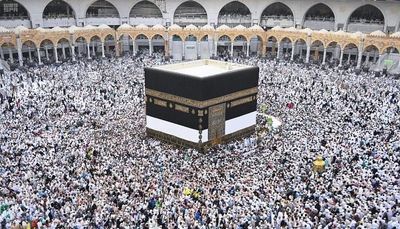 رییس سازمان حج: تکلیف حج روشن نیست/ برای اعزام زایر به عتبات آماده ایم