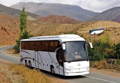 افزایش درخواست برای اتوبوسهای دربستی به مرز ارمنستان/ گردشگران به دنبال واکسن رایگان کرونا