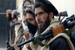 طالبان یک کودک را ۱۰۰ ضربه شلاق زد!