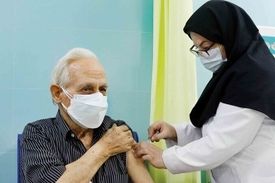 معاون دانشگاه علوم پزشکی ایران: تزریق دُز سوم واکسن در دستور کار قرار گرفته است/ تکمیل واکسیناسیون بخش عمده‌ای از جمعیت هدف تا دو ماه آینده