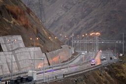 افزایش ۲۸ درصدی تردد خودرو در جاده‌ها/محور کندوان‌ ساعت ۱۷ امروز باز می‌شود