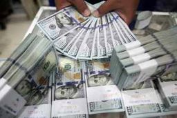 دلار چشم‌انتظار نیویورک و وین