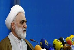 از توانایی های مردم برای حل مشکلات کشور استفاده شود
