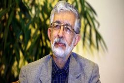باید شکرگزار نعمت زندگی در دوران پیروزی انقلاب اسلامی باشیم