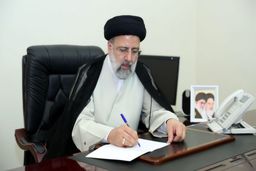 رئیسی: مدارس و دانشگاه‌ها از ابتدای آذر باز شوند
