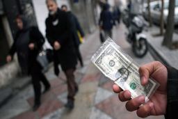 بی‌تابی دلار در شنبه شگفت‌انگیز بازار