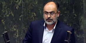 تحصیل زنان با ازدواج، فرزندآوری نسبت عکس دارند!