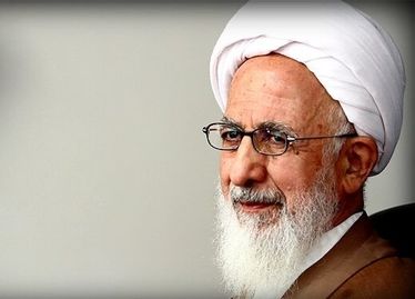 مردم را کمیته امدادی اداره کردن ننگ است