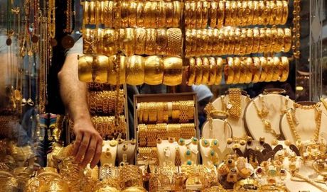 از امروز طلا‌فروشی‌ها حق دریافت مالیات از مشتری بابت اصل جنس را ندارند