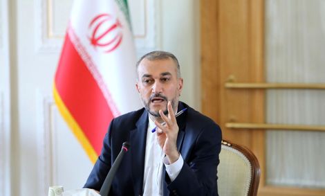 انتقاد روزنامه شرق به عملکرد اصولگرایان
