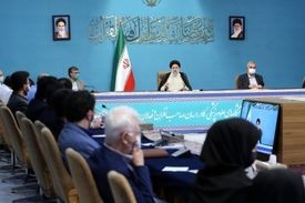 رئیس جمهور: سهم پرداختی بیمار از هزینه‌های درمان کاهش یابد
