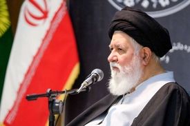 امروز در زندگی خانوادگی و اجتماعی به آنچه که به عنوان نیاز اولیه محتاج هستیم موضوع مقاومت است