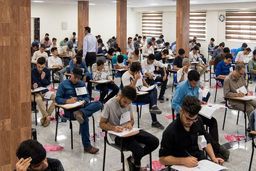 آزمون‌ها و امتحانات مدارس به بعد از ماه مبارک رمضان موکول شود