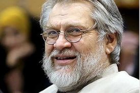 ناگفته‌ای از دیدار مستندسازان با رهبر انقلاب/ وقتی آیت‌الله خامنه‌‌ای گفتند: &#8220;و همین‌طور آقای طالب‌زاده&#8230;!&#8221;