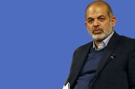 وزیرکشورگفت :هیچ کالایی به غیراز مرغ،تخم مرغ،لبنیات و روغن گران نمیشود