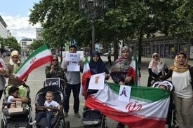 ایرانیان خارج از کشور تحت پوشش بیمه قرار می‌گیرند