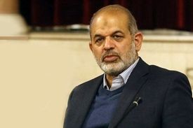 وزیر کشور: افسرده بودن جامعه ایرانی، یک حرف بی ربط است