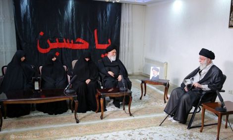 رهبر انقلاب: تشییع مردمی رئیس‌جمهور، پیام قوت جمهوری اسلامی به همه دنیا بود