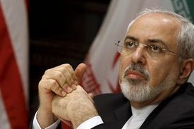 ظریف: «محمد رضا عارف» سیاستمدار پرتجربه‌ای است