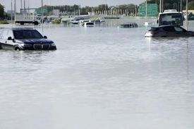 چطور در هنگام سیل در امان بمانیم؟