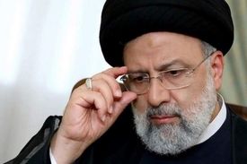 رییسی: مساجد برای جلوگیری و درمان آسیب‌های اجتماعی نقش مهمی دارد.
