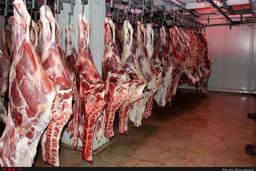 گوش بری دلالان در بازار گوشت