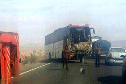 تصادف اتوبوس اتباع خارجی با ۵۴ مصدوم+عکس