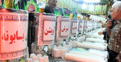 تصویری از یک نذری متفاوت در گرمای تابستان