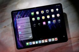 تاریخ عرضه سیستم عامل‌های اپل جلو افتاد!